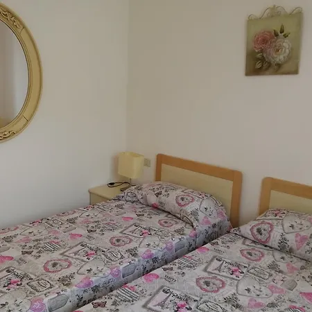 Lido Apartamento *